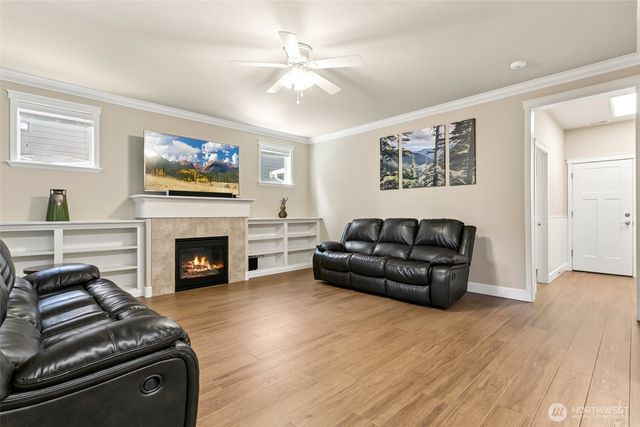 3945 19th Avenue NE, Olympia, WA 98506