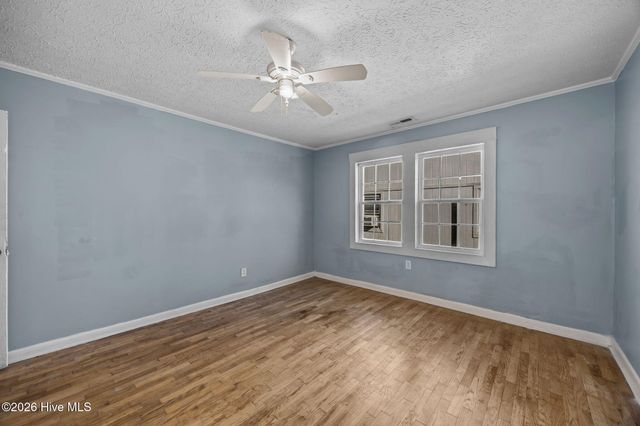 1402 Wooster Street, Wilmington, NC 28401