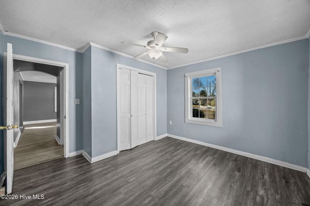 1402 Wooster Street, Wilmington, NC 28401