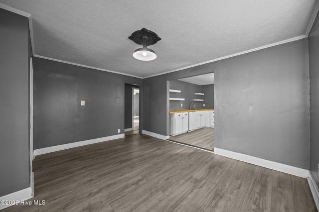 1402 Wooster Street, Wilmington, NC 28401