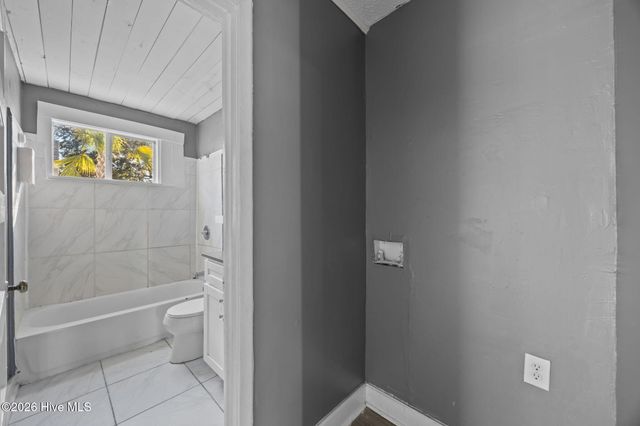 1402 Wooster Street, Wilmington, NC 28401