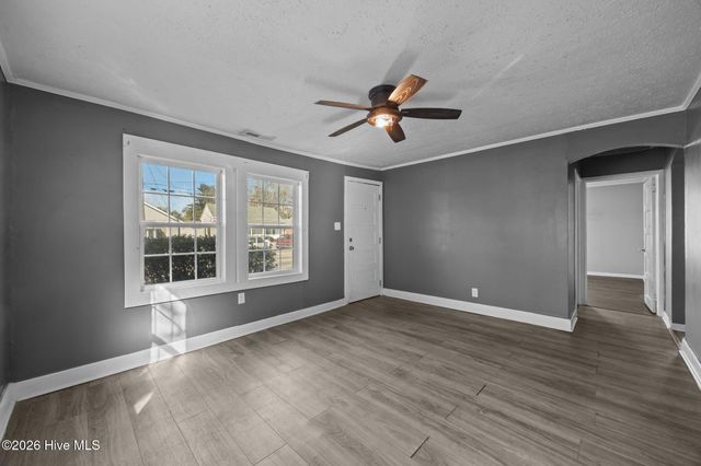 1402 Wooster Street, Wilmington, NC 28401