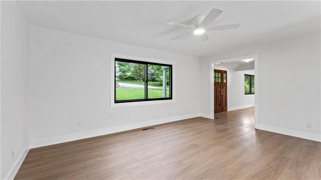 1801 Kimberly Place, Bentonville, AR 72712