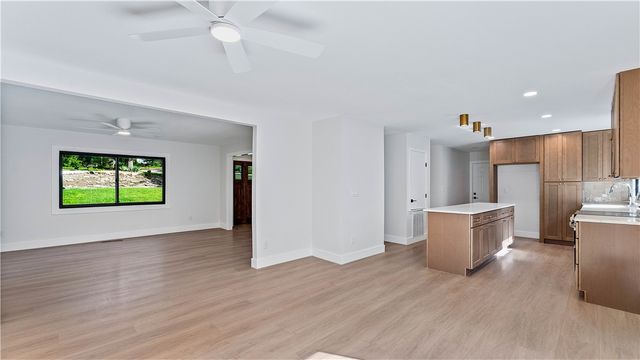 1801 Kimberly Place, Bentonville, AR 72712