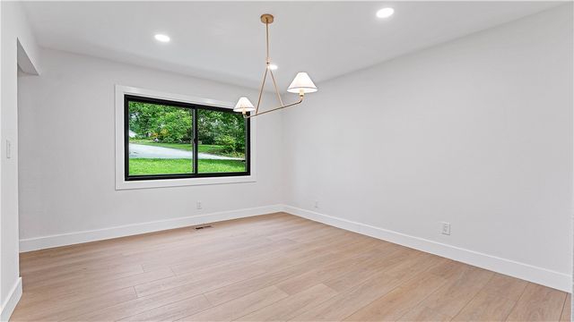 1801 Kimberly Place, Bentonville, AR 72712