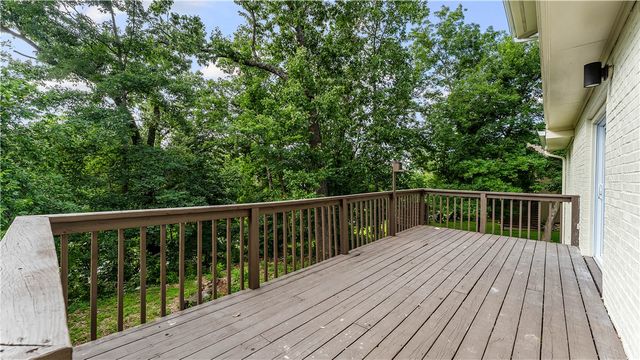 1801 Kimberly Place, Bentonville, AR 72712