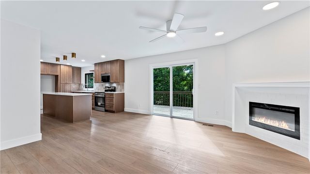 1801 Kimberly Place, Bentonville, AR 72712