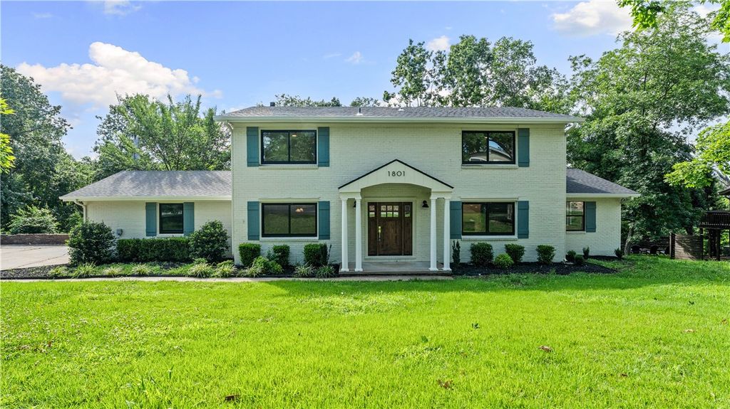 1801 Kimberly Place, Bentonville, AR 72712