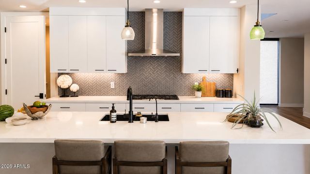 6525 E CAVE CREEK Road 34, Cave Creek, AZ 85331