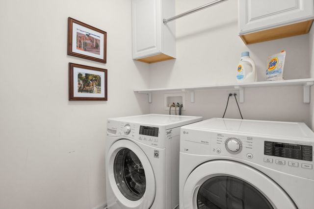 671 Anchorage Court, Pingree Grove, IL 60140