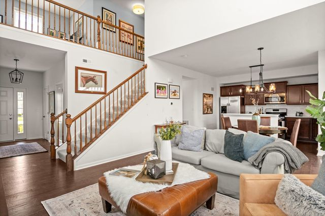 671 Anchorage Court, Pingree Grove, IL 60140