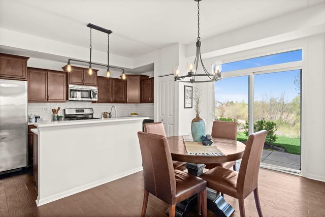 671 Anchorage Court, Pingree Grove, IL 60140