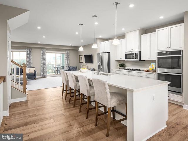 8249 WILLOWBEND TURN, Manassas, VA 20109