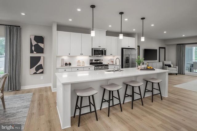 8249 WILLOWBEND TURN, Manassas, VA 20109