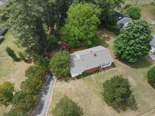 607 Vanney Circle, Boiling Springs, SC 29316