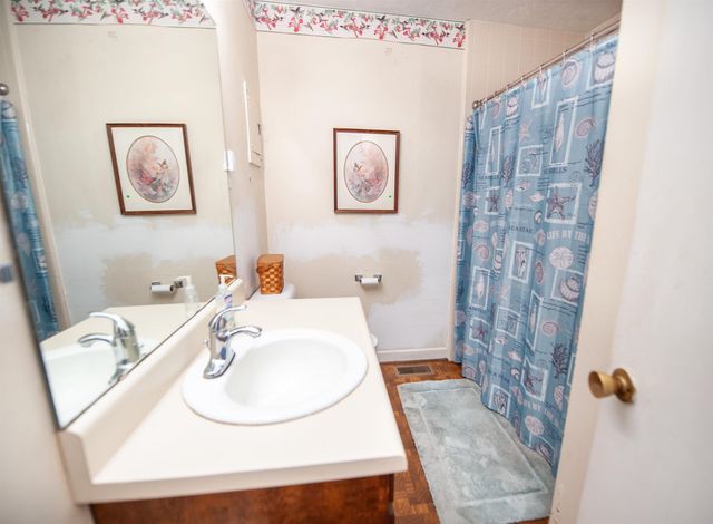 607 Vanney Circle, Boiling Springs, SC 29316