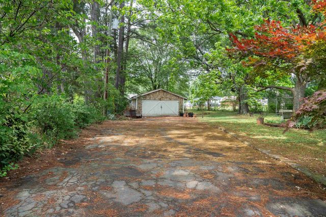 607 Vanney Circle, Boiling Springs, SC 29316