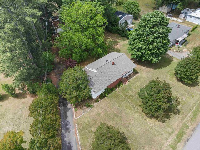 607 Vanney Circle, Boiling Springs, SC 29316