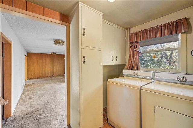 334 NW Scenic Drive, Grants Pass, OR 97526