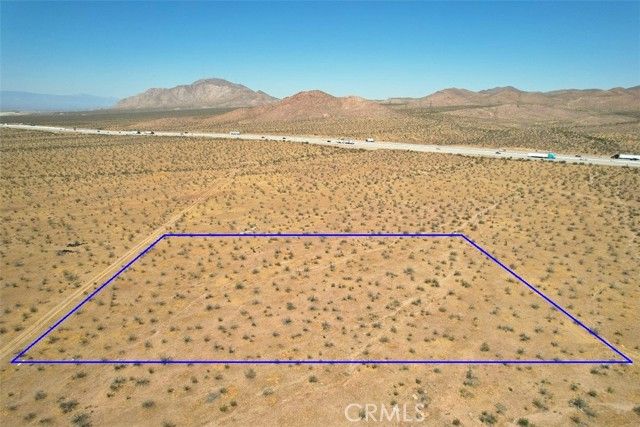 6 Kimshew Street, Apple Valley, CA 92307