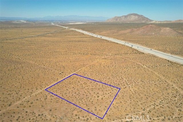 6 Kimshew Street, Apple Valley, CA 92307