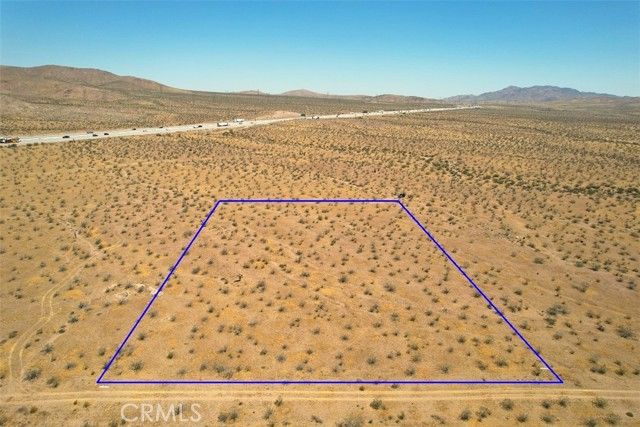 6 Kimshew Street, Apple Valley, CA 92307