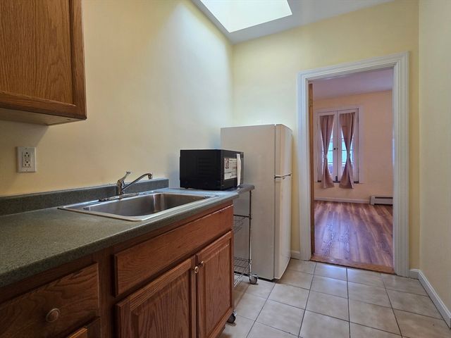 1686 Massachusetts Ave A, Cambridge, MA 02138