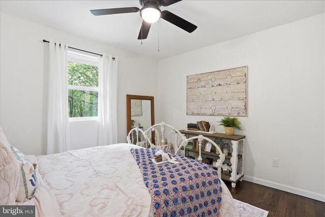 557 GOLDEN RUSSET DR, Linden, VA 22642