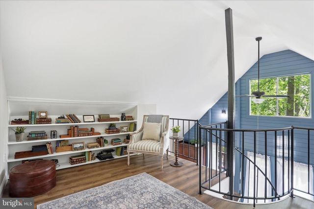 557 GOLDEN RUSSET DR, Linden, VA 22642