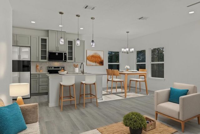 2619 Hillside Drive, Granbury, TX 76048