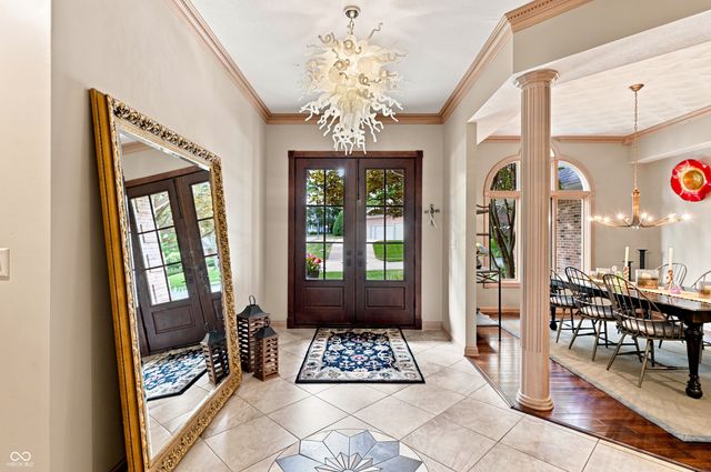 4664 Fox Moor Lane, Greenwood, IN 46143