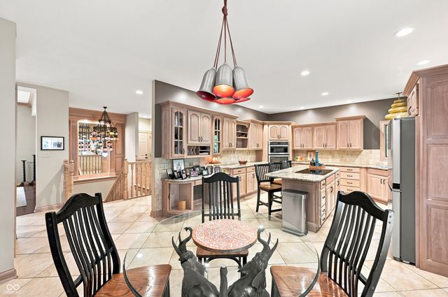 4664 Fox Moor Lane, Greenwood, IN 46143