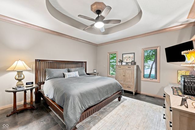 4664 Fox Moor Lane, Greenwood, IN 46143