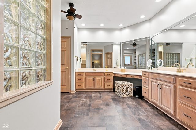 4664 Fox Moor Lane, Greenwood, IN 46143