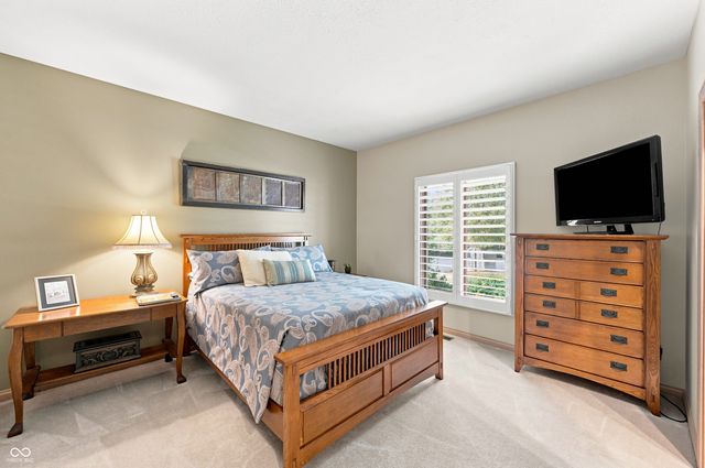 4664 Fox Moor Lane, Greenwood, IN 46143