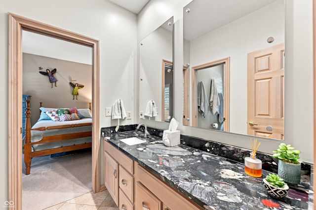 4664 Fox Moor Lane, Greenwood, IN 46143