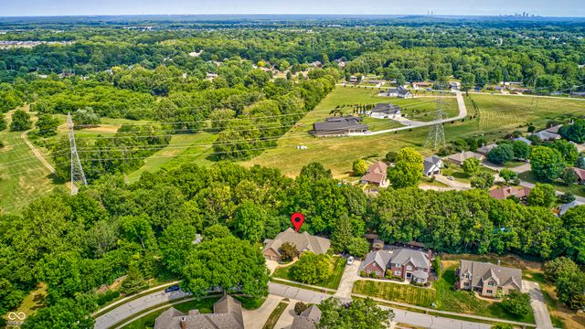 4664 Fox Moor Lane, Greenwood, IN 46143