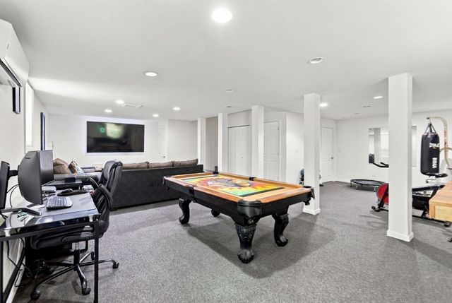 524 Lindsey St, Attleboro, MA 02703