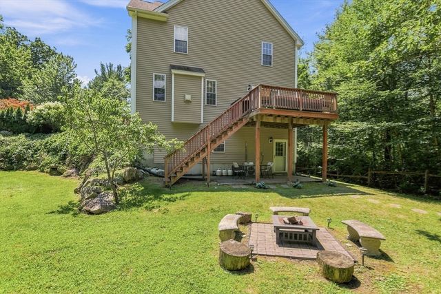 524 Lindsey St, Attleboro, MA 02703