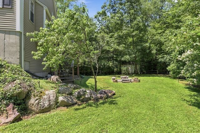 524 Lindsey St, Attleboro, MA 02703