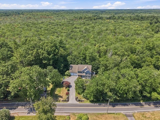 524 Lindsey St, Attleboro, MA 02703