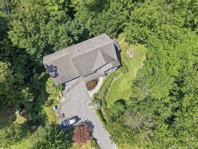 524 Lindsey St, Attleboro, MA 02703