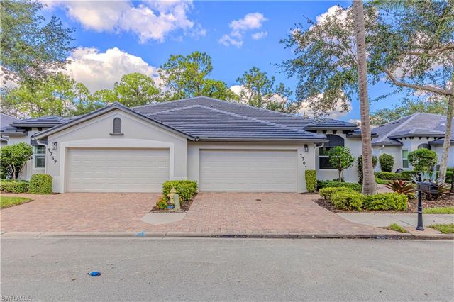 1761 Tarpon Bay DR S # 58, Naples, FL 34119