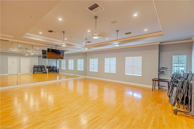 1761 Tarpon Bay DR S # 58, Naples, FL 34119