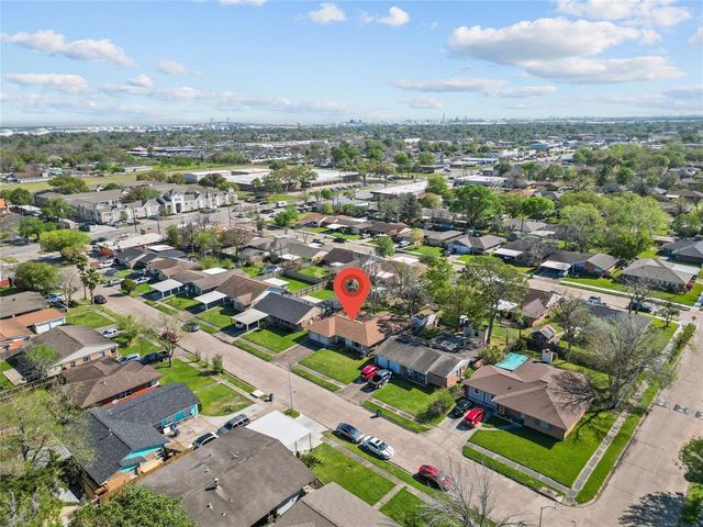 1403 Marlock Lane, Pasadena, TX 77502