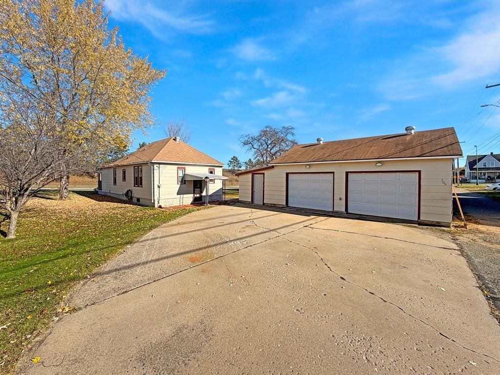 206 Corey Avenue, Coleraine, MN 55722