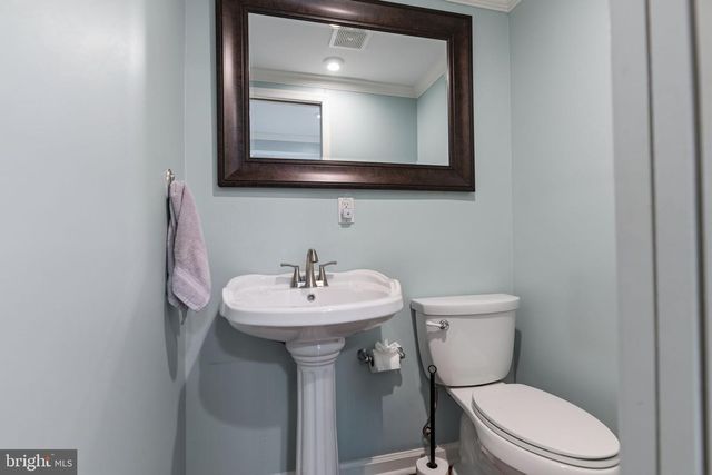 15919 FAIRWAY DR, Dumfries, VA 22025