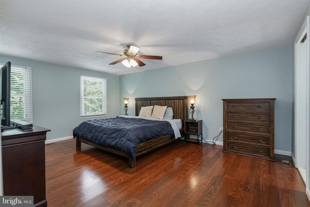 15919 FAIRWAY DR, Dumfries, VA 22025