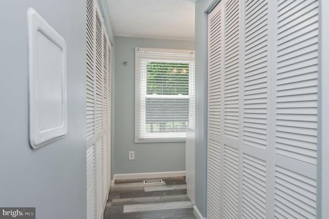 15919 FAIRWAY DR, Dumfries, VA 22025