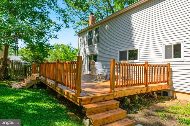 15919 FAIRWAY DR, Dumfries, VA 22025